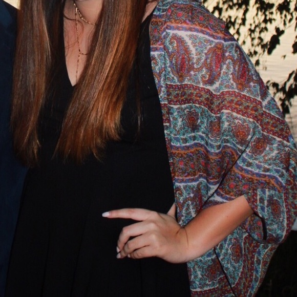 Floral Kimono - Picture 2 of 2